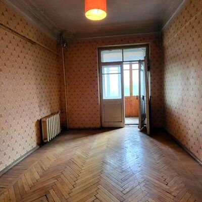 Продажа 	 Харків,  Благовіщенська (Карла Маркса) вул.   38