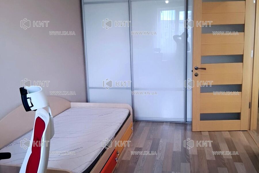 Продажа квартиры Харьков, Спортивная, Гагарина, Защитников, 84м²
