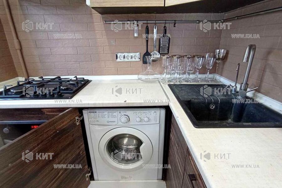 Продажа квартиры Харьков, Спортивная, Гагарина, Защитников, 67.3м²