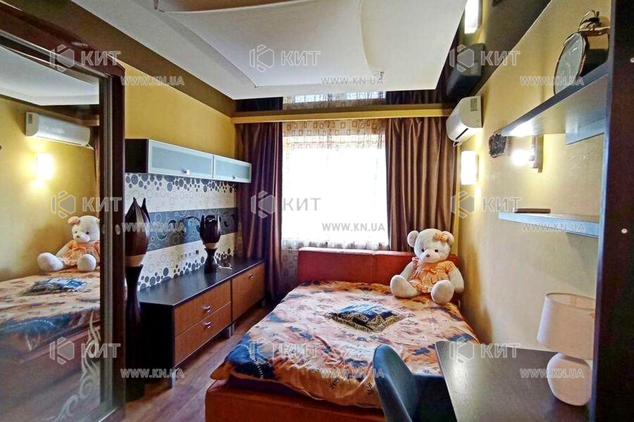 Продажа квартиры Харьков, Спортивная, Гагарина, Защитников, 67.3м²