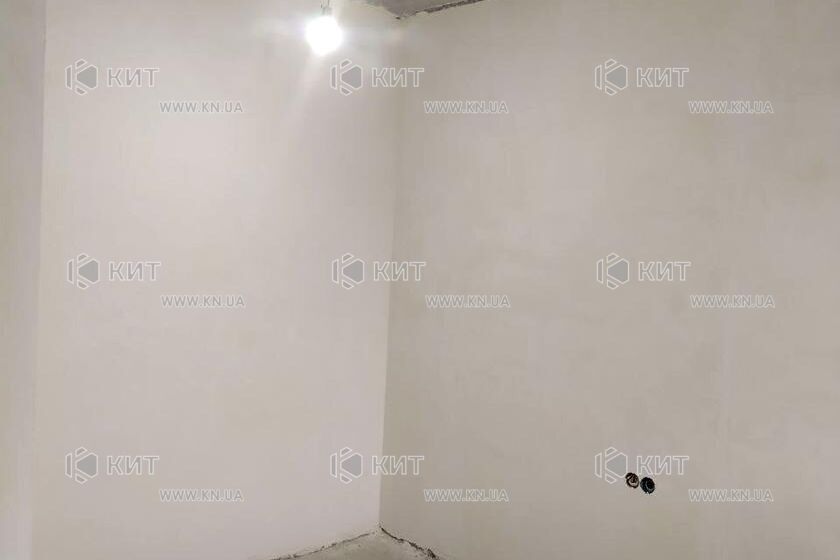Продаж квартири Харків, ХТЗ, Рогань, 82.8м²