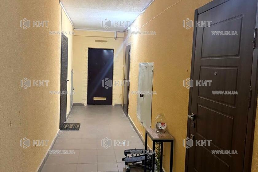 Продажа квартиры Харьков, Салтовка(Бараб.,Украина), 45м²