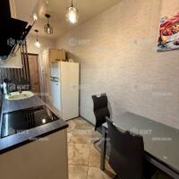 Продаж квартири Харків, Салтівка(Бараб.,Україна), 45м²