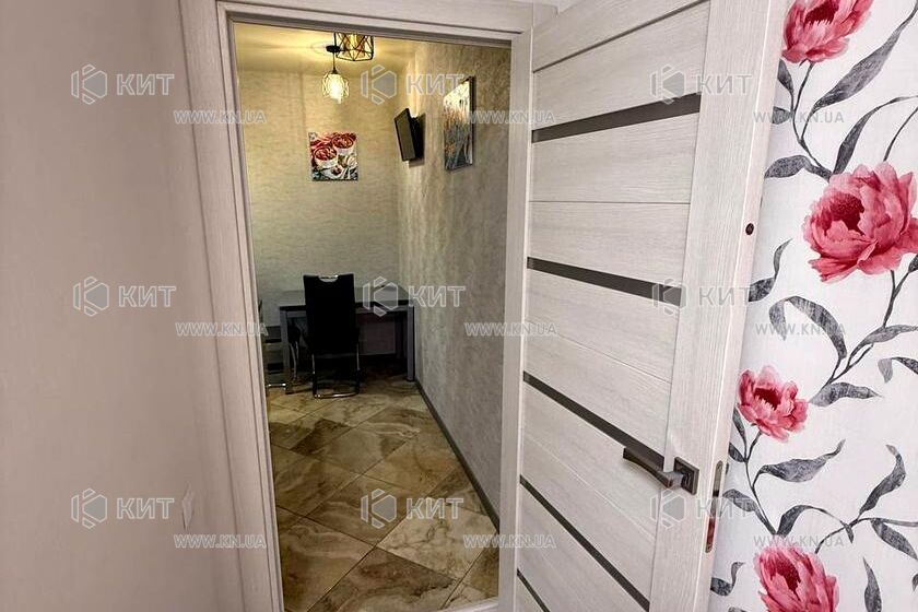 Продаж квартири Харків, Салтівка(Бараб.,Україна), 45м²