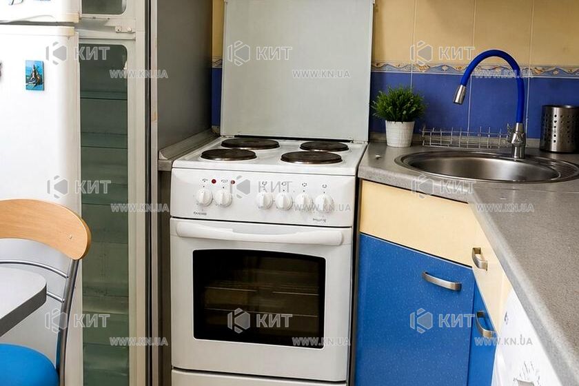 Продажа квартиры Харьков, Алексеевка, 69м²
