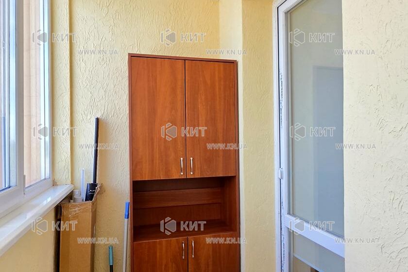 Продаж квартири Харків, Олексіївка, 50м²