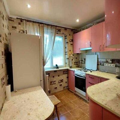 Продажа 	 Харьков,  Байрона (Героев Сталинграда) пр.   163