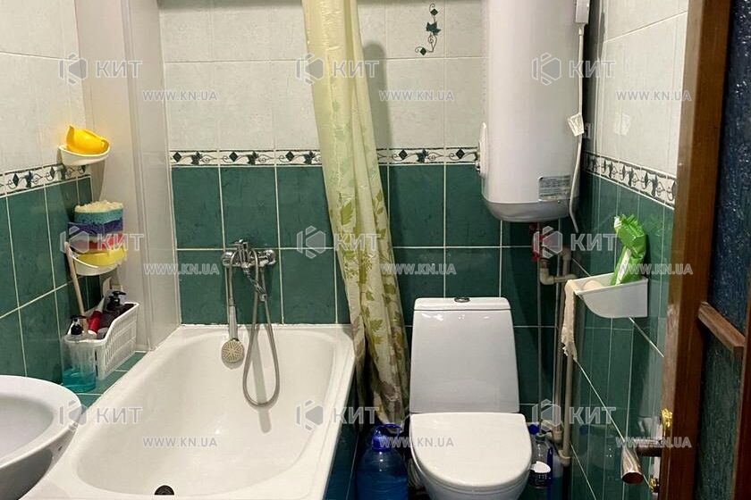 Продаж квартири Харків, ХТЗ, Рогань, 58м²