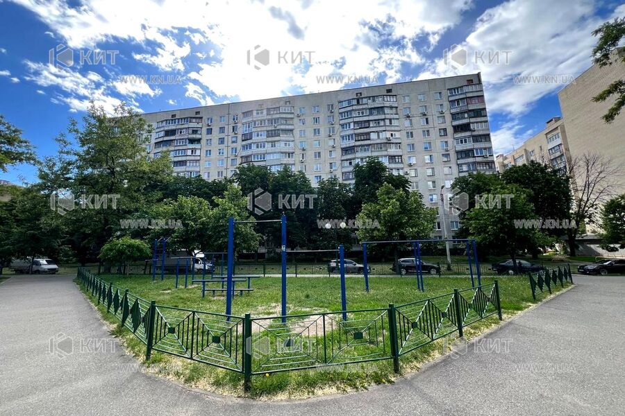 Продажа квартиры Харьков, Спортивная, Гагарина, Защитников, 65м²