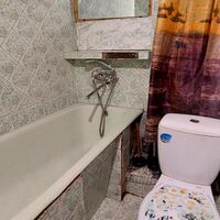 Продаж квартири Харків, ХТЗ, Рогань, 34м²