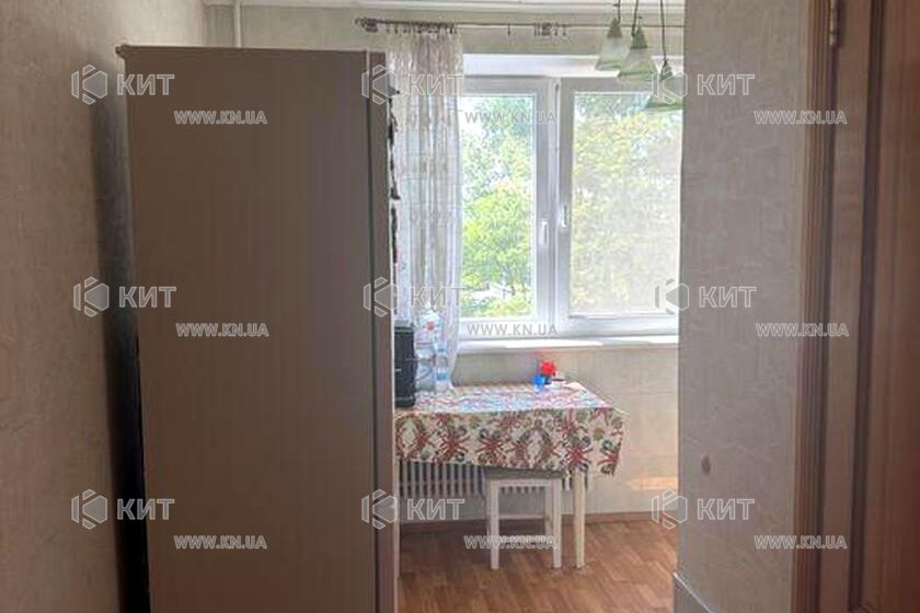 Продаж квартири Харків, ХТЗ, Рогань, 51м²
