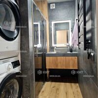 Продаж квартири Харків, ХТЗ, Рогань, 88м²