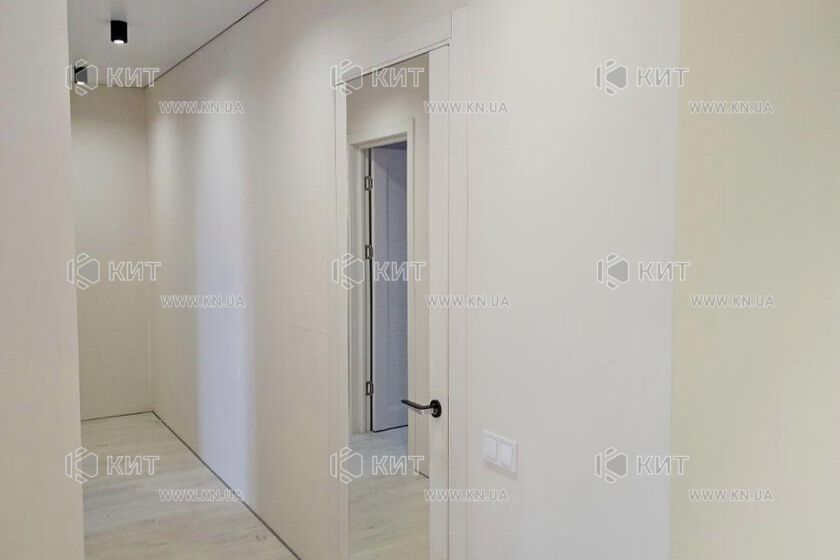 Продаж квартири Харків, ХТЗ, Рогань, 88м²