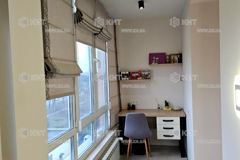Продаж квартири Харків, ХТЗ, Рогань, 88м²