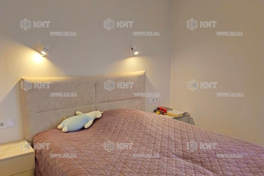 Продаж квартири Харків, ХТЗ, Рогань, 88м²