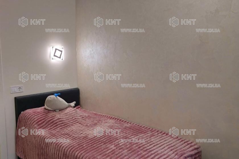 Продаж квартири Харків, ХТЗ, Рогань, 88м²