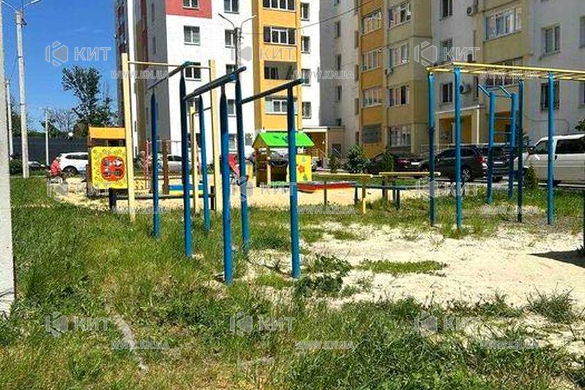 Продажа квартиры Харьков, ХТЗ, Рогань, 37м²