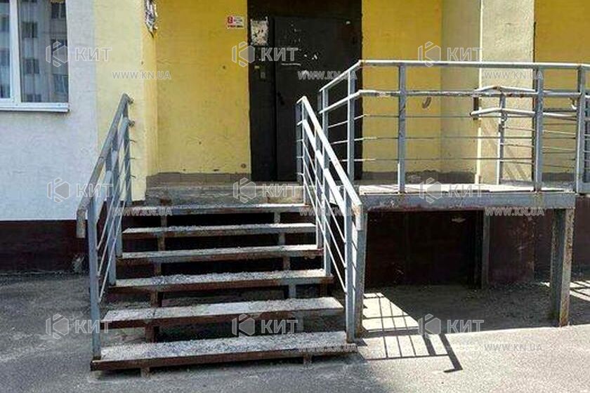Продажа квартиры Харьков, ХТЗ, Рогань, 37м²