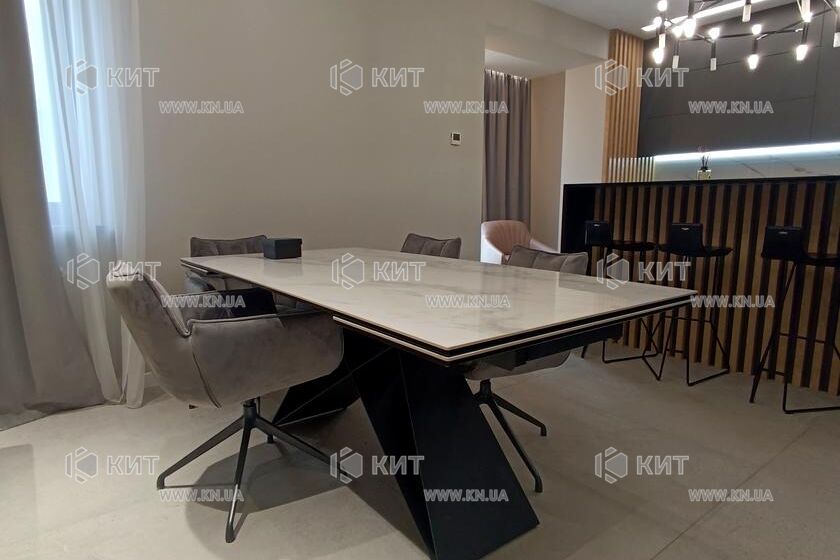 Продажа квартиры Харьков, Спортивная, Гагарина, Защитников, 110м²