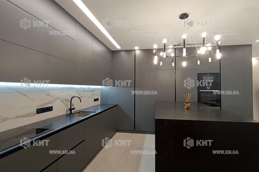 Продажа квартиры Харьков, Спортивная, Гагарина, Защитников, 110м²