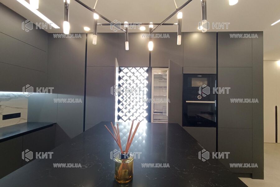 Продажа квартиры Харьков, Спортивная, Гагарина, Защитников, 110м²