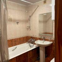 Продажа квартиры Харьков, Спортивная, Гагарина, Защитников, 65м²