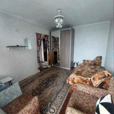 Продажа 	 Харків,  Аерокосмічний (Гагаріна) пр.   316
