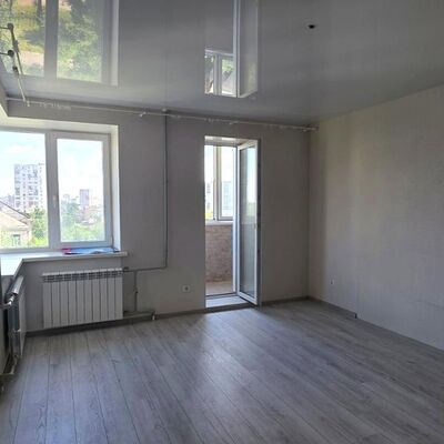 Продажа 	 Харків,  Москалівська (Жовтневої Революції) вул.   7