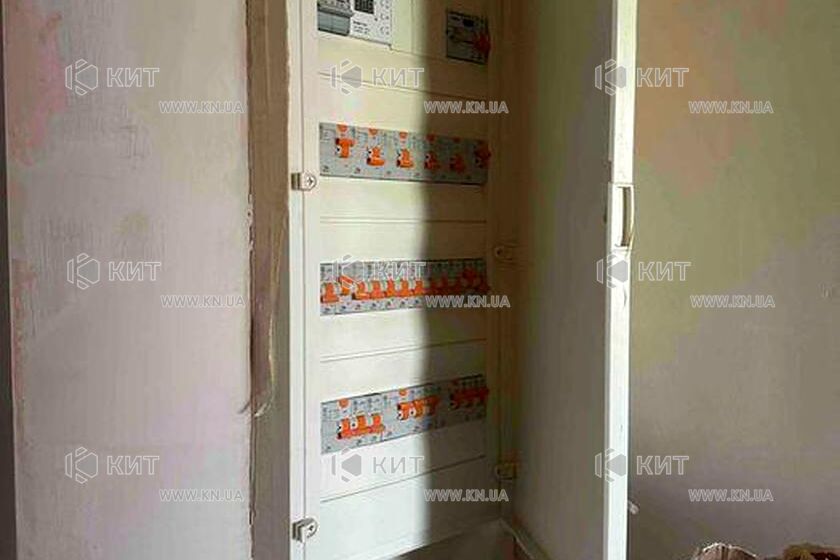Продажа квартиры Харьков, Алексеевка, 45м²