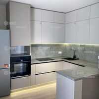 Продажа квартиры Харьков, ХТЗ, Рогань, 74м²