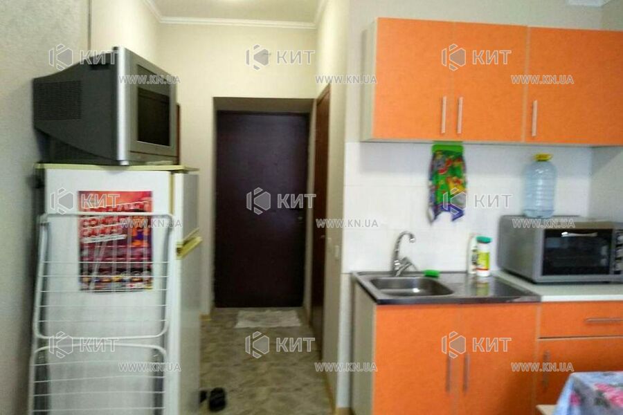 Продаж квартири Харків, Салтівка(Бараб.,Україна), 19м²