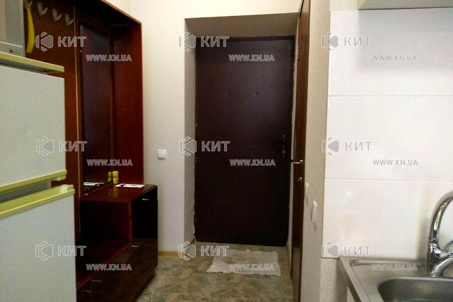 Продаж квартири Харків, Салтівка(Бараб.,Україна), 19м²
