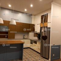 Продаж квартири Харків, Наукова, 145м²
