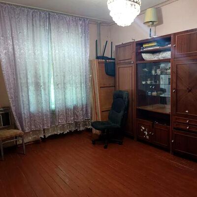 Продажа 	 Харків,  Тепловозна вул.   6