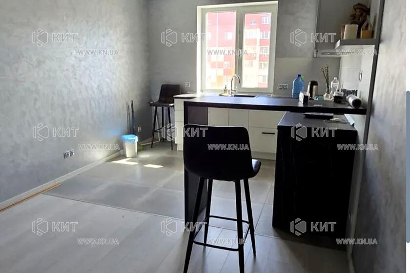 Продаж квартири Харків, Олексіївка, 42м²