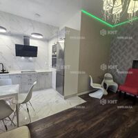 Продаж квартири Харків, Завод Шевченка, 98.3м²