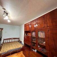 Продаж квартири Харків, ХТЗ, Рогань, 48м²