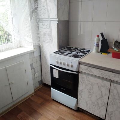 Продажа 	 Харків,  23 Серпня вул.   2