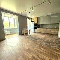 Продажа квартиры Харьков, ХТЗ, Рогань, 81м²