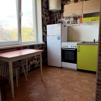 Продажа квартир - Харьков,  Победы пр.  75б