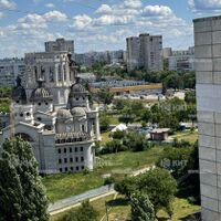 Продаж квартири Харків, ХТЗ, Рогань, 72м²
