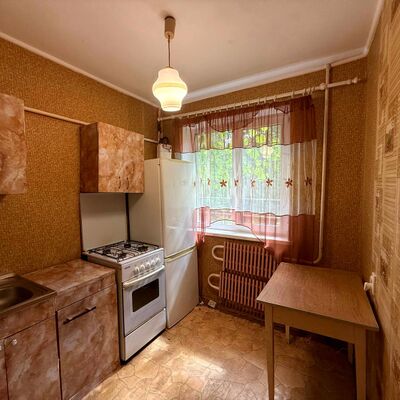 Продажа 	 Харків,  Гвардійців-Широнінців вул.   5в