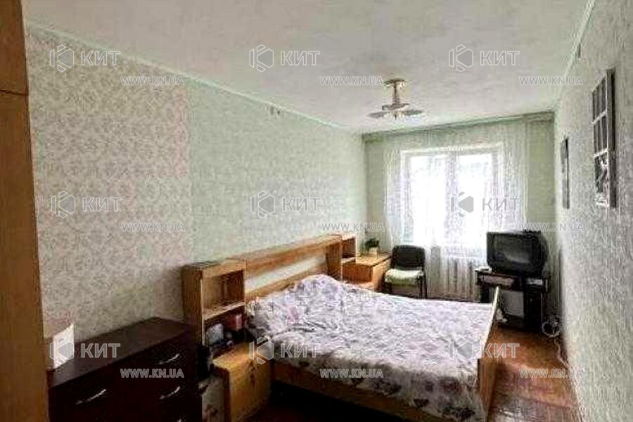 Продаж квартири Харків, ХТЗ, Рогань, 44м²