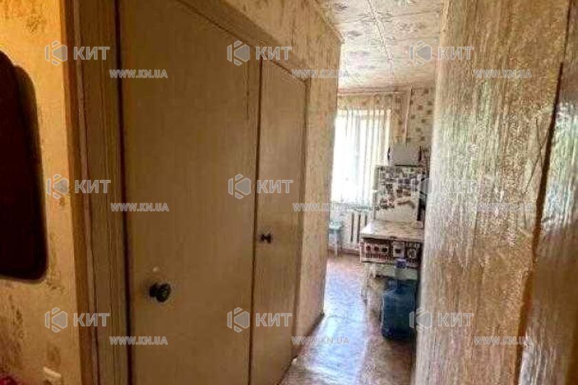 Продаж квартири Харків, ХТЗ, Рогань, 44м²