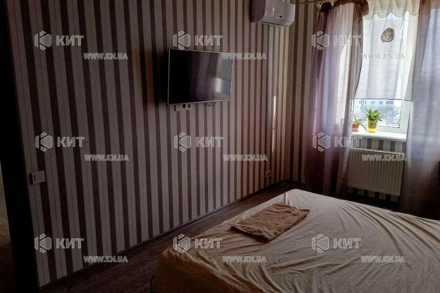 Продажа квартиры Харьков, ХТЗ, Рогань, 71м²