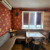 Продажа квартиры Харьков, ХТЗ, Рогань, 52м²