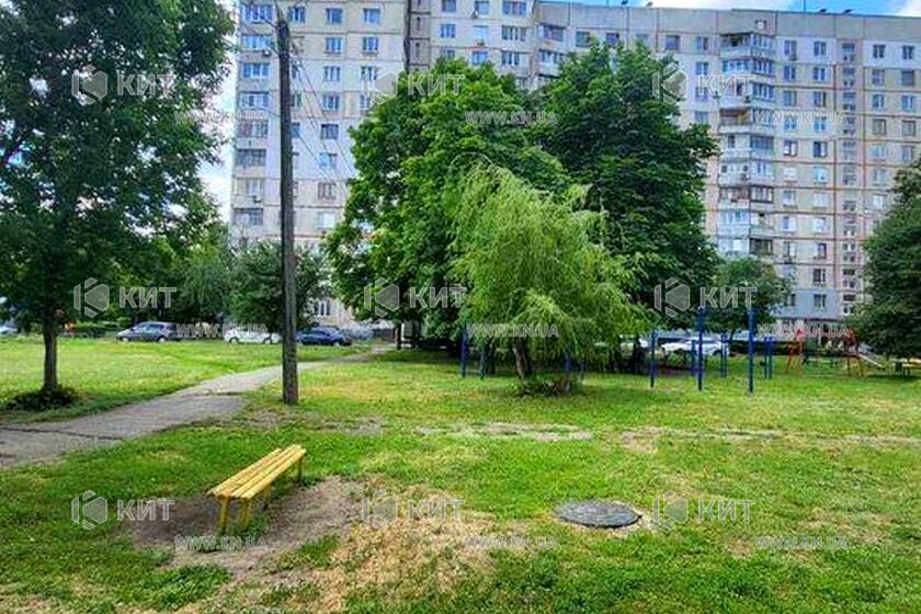 Продажа квартиры Харьков, ХТЗ, Рогань, 52м²