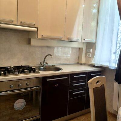 Продажа 	 Харків,  Таджицька вул.   11