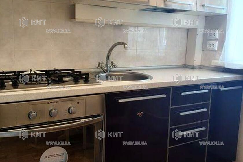 Продаж квартири Харків, ХТЗ, Рогань, 46м²