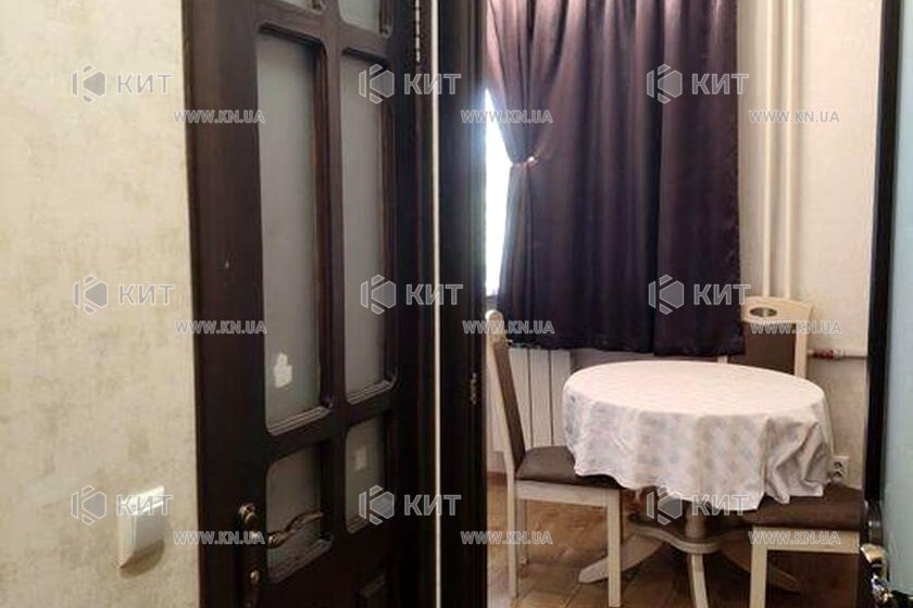 Продаж квартири Харків, ХТЗ, Рогань, 46м²